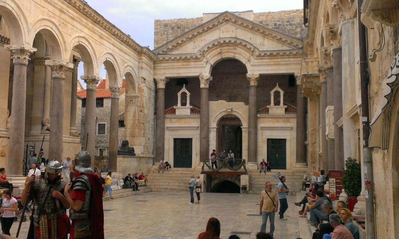 Luxury Rooms Ana In The Heart Of Split Buitenkant foto