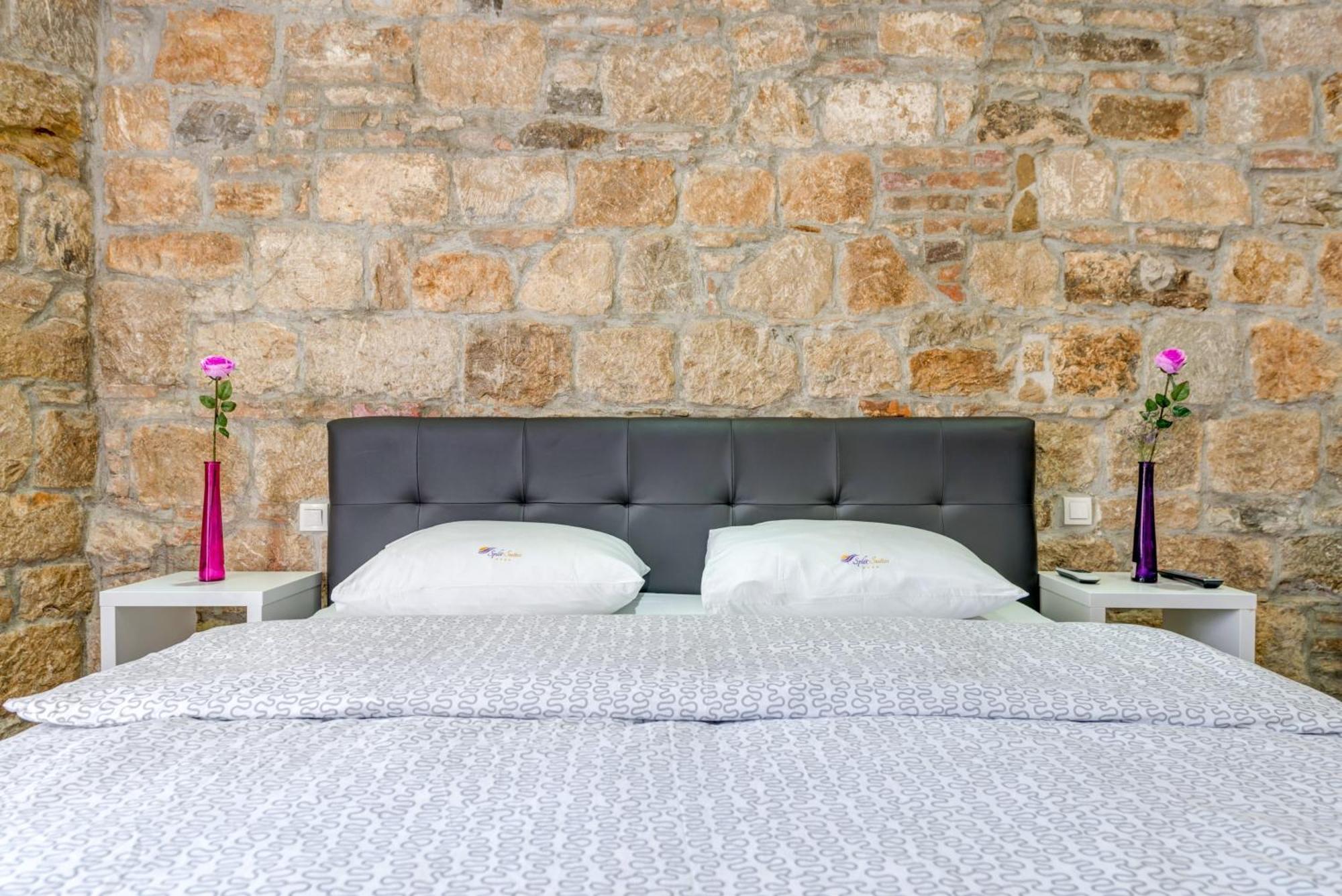 Luxury Rooms Ana In The Heart Of Split Buitenkant foto